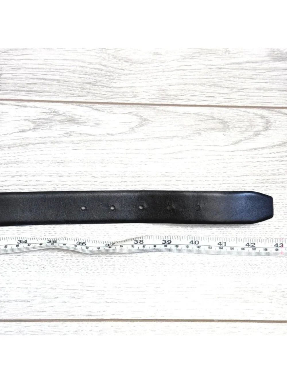 YSL Yves Saint Laurent Unisex Leather Belt Vintage Luxury Designer Minimalist